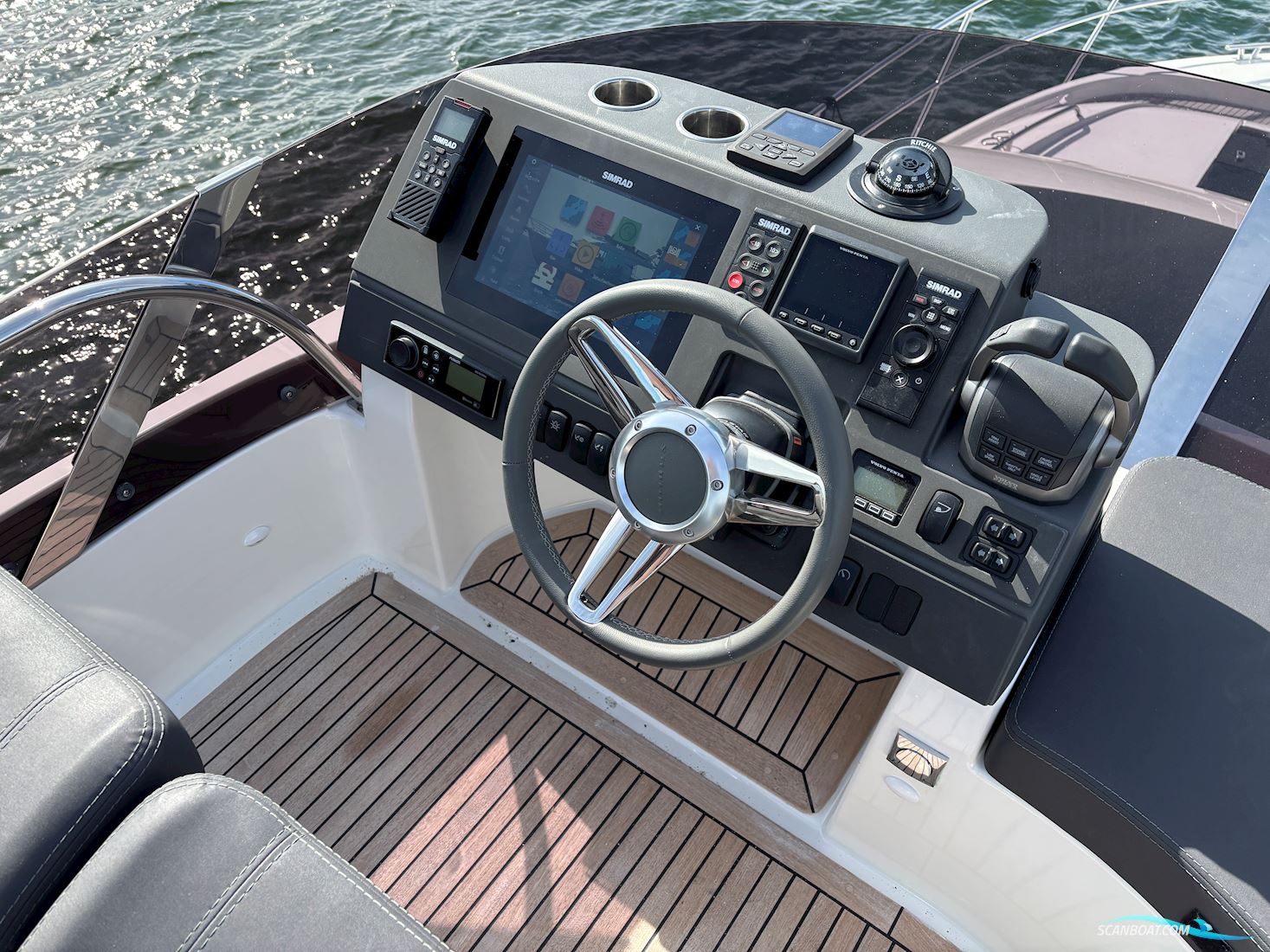 Nimbus 405 Flybridge