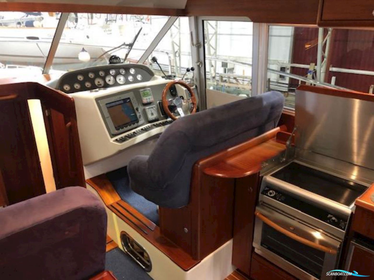 Nimbus 42 Nova Coupe