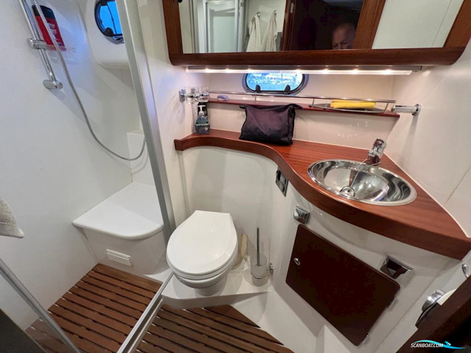 Nimbus 42 Nova Coupé