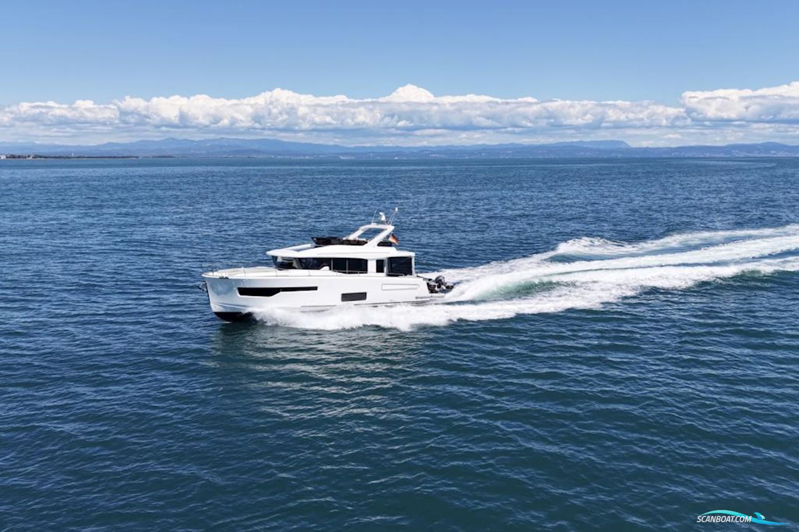 Nimbus 495 Flybridge