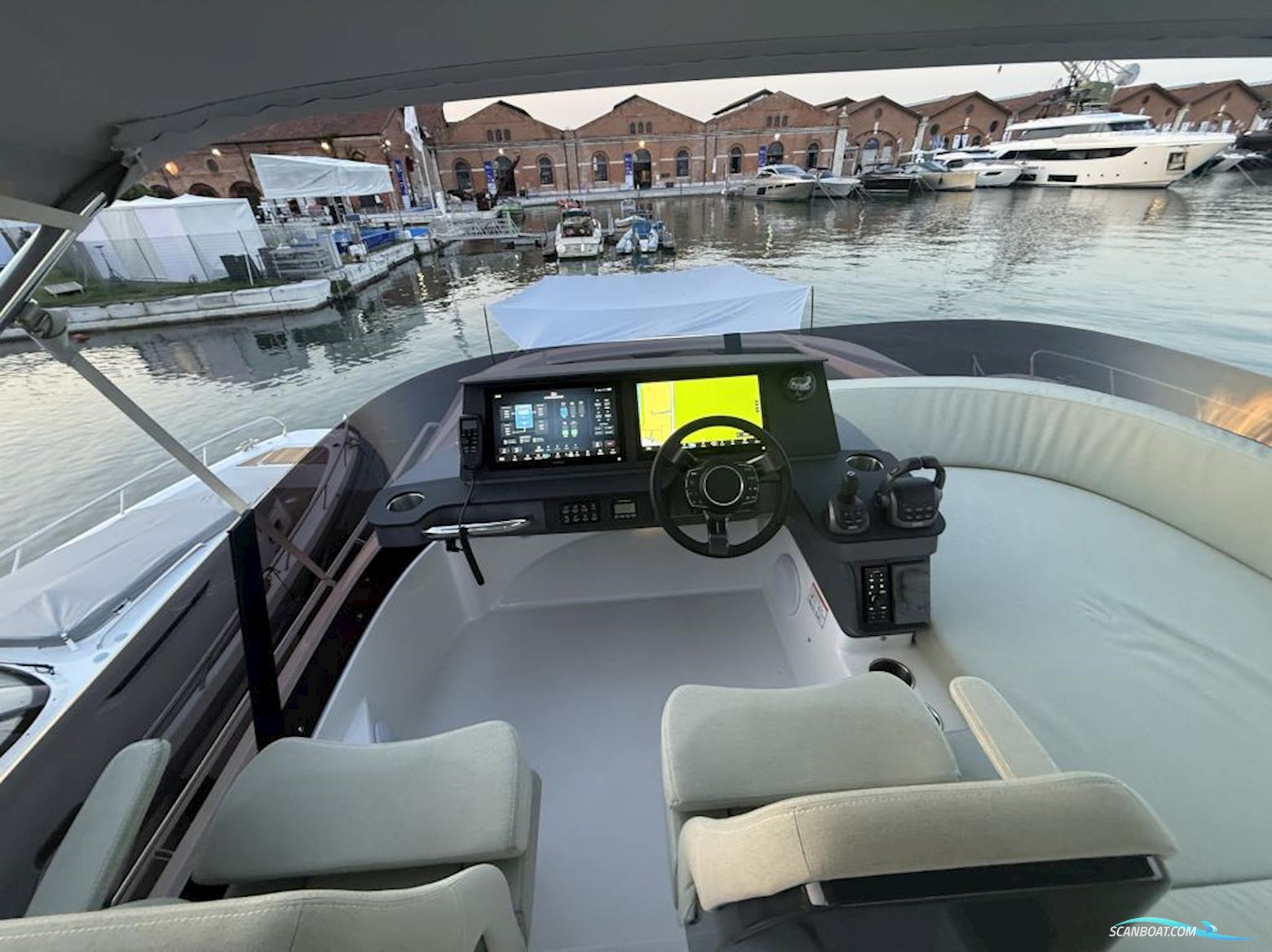 Nimbus 495 Flybridge