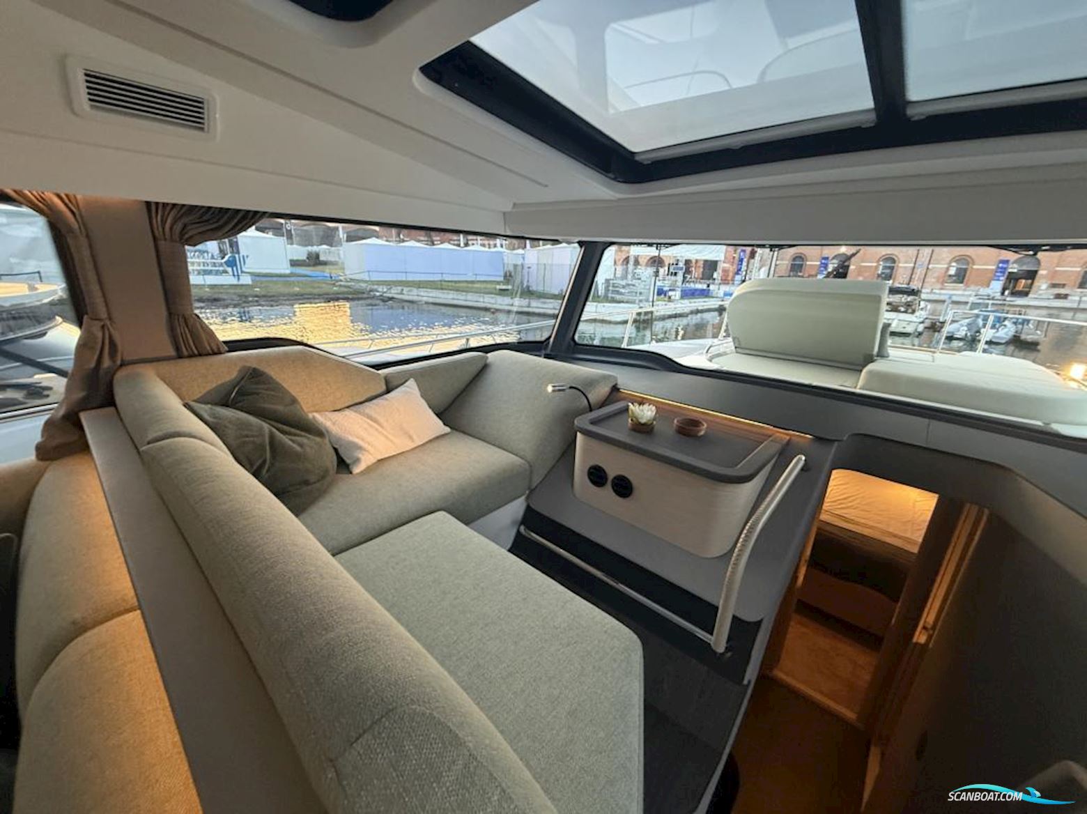 Nimbus 495 Flybridge