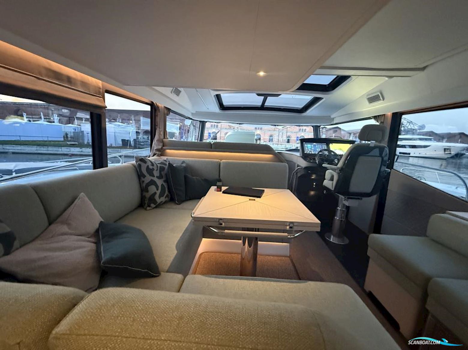 Nimbus 495 Flybridge