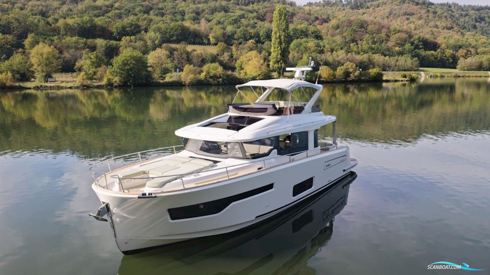 Nimbus 495 Flybridge