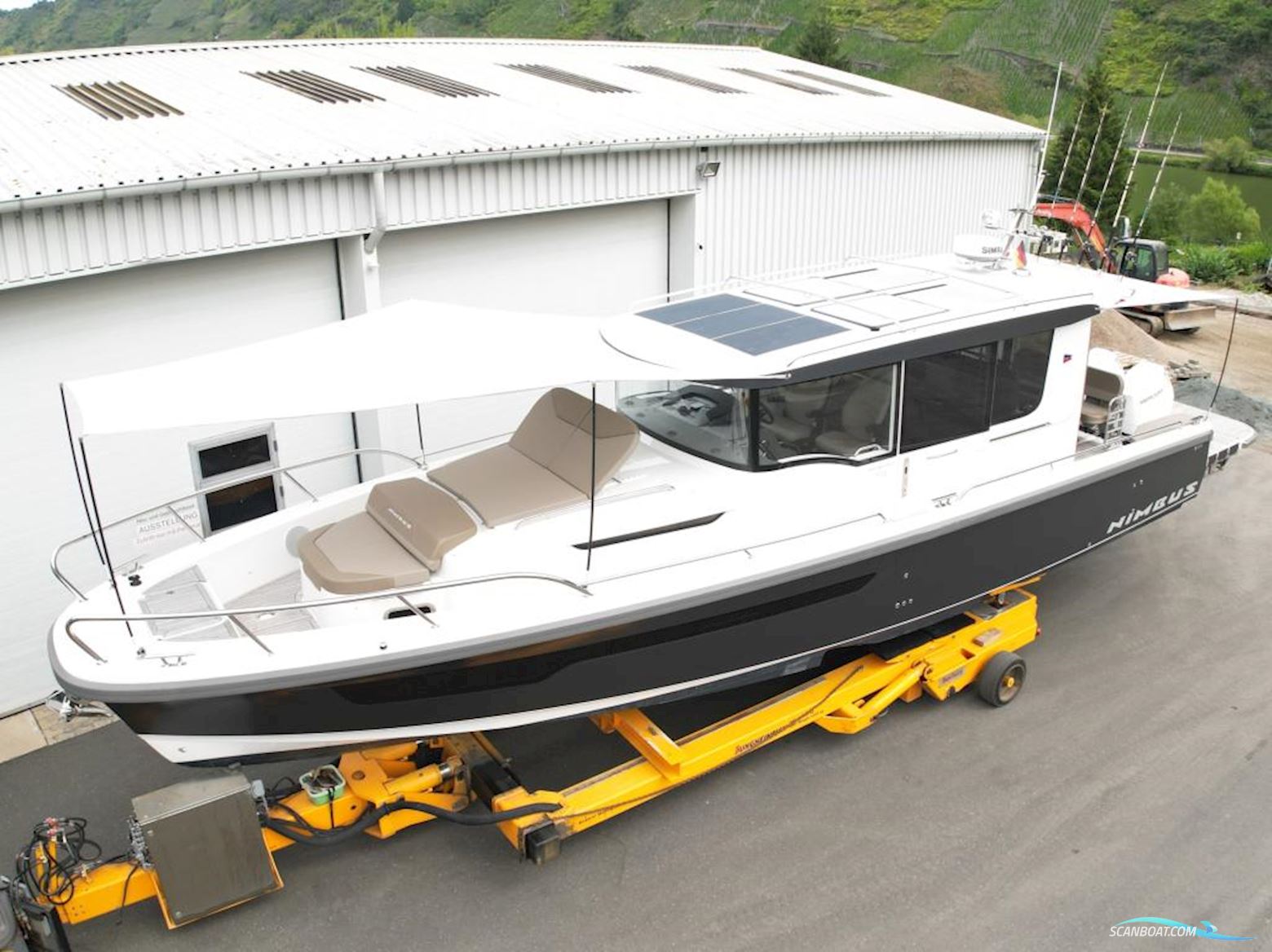 Nimbus C11 Motorbåd 2024, med Mercury motor, Tyskland