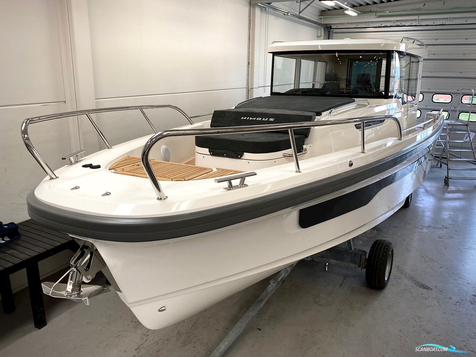 Nimbus C11
