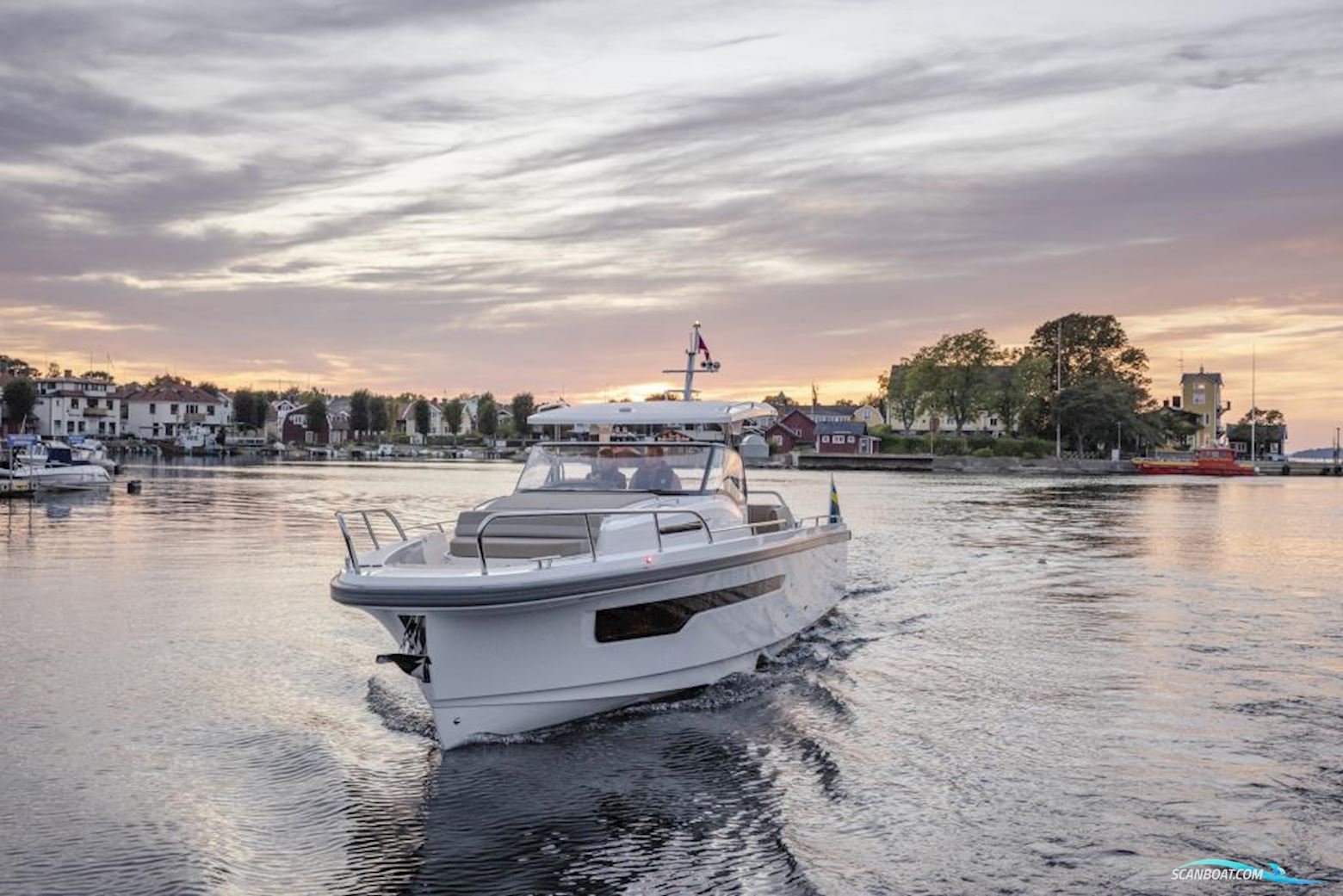 Nimbus T11 Motorbåd 2024, med Merucry motor, Sverige