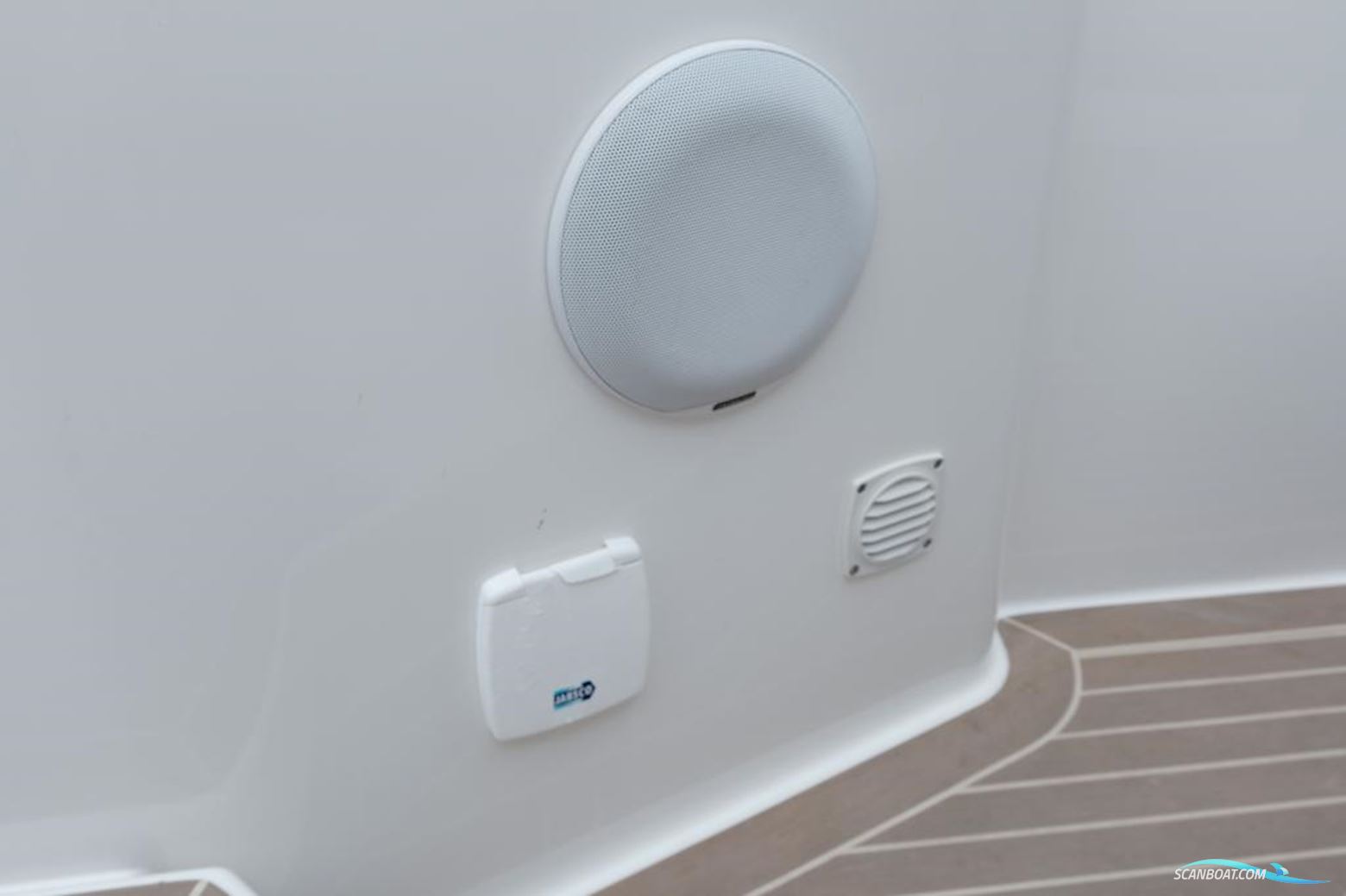 Nimbus T11