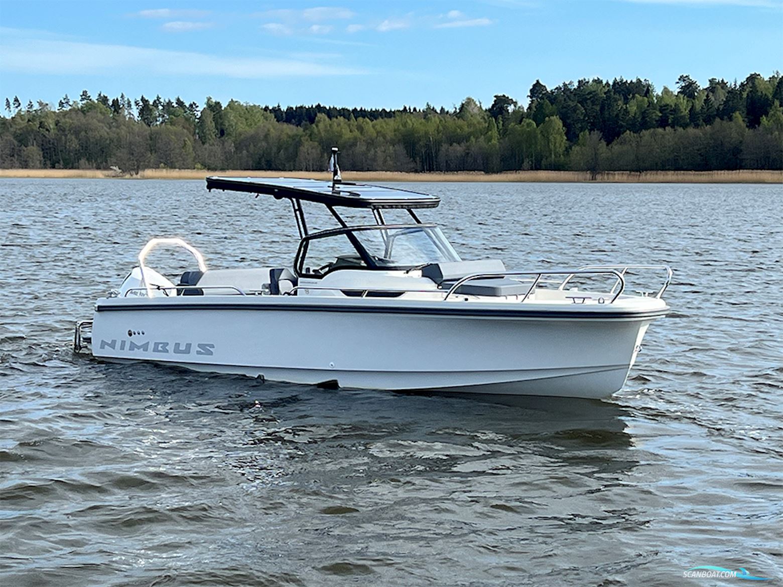 Nimbus T8 Motorbåd 2022, med Mercury motor, Sverige