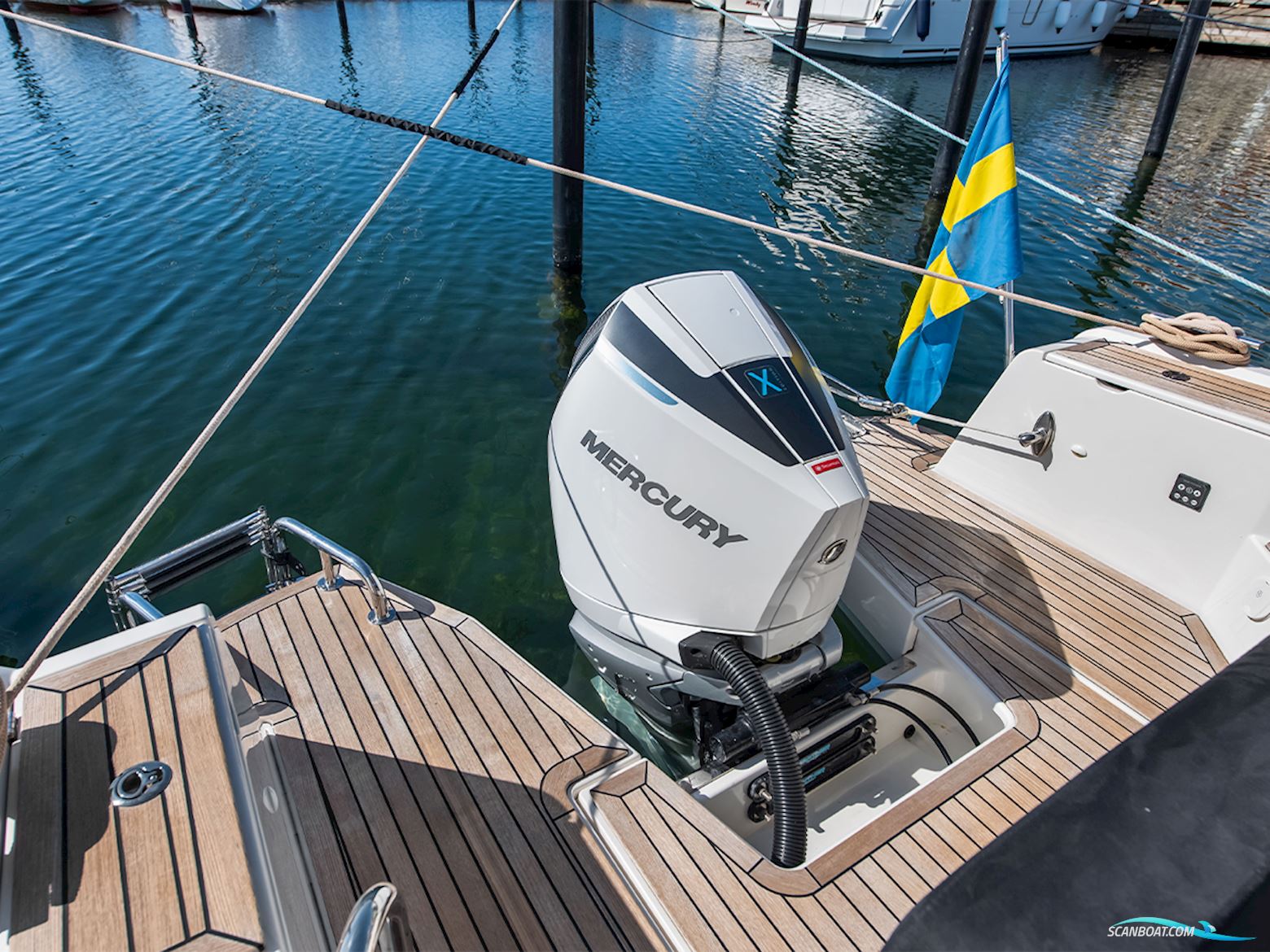 Nimbus W9 T-Top