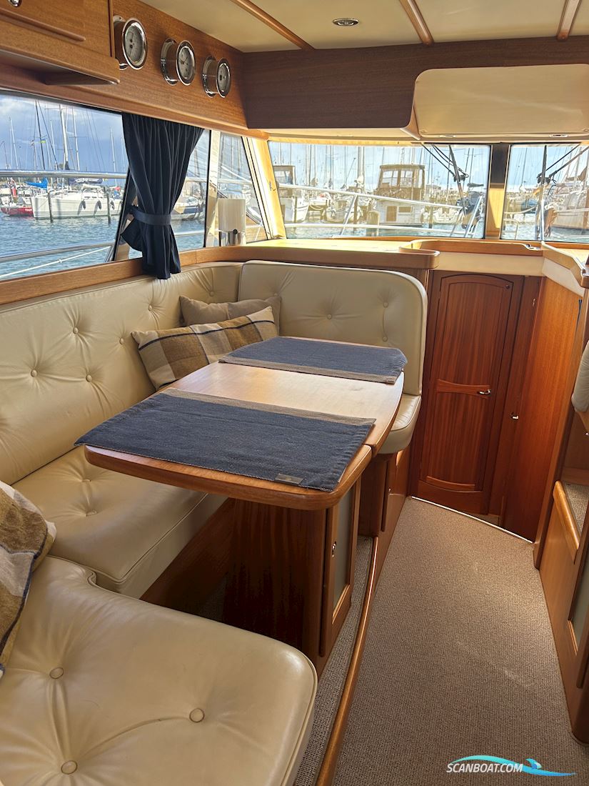 Nord West 370 Flybridge IPS 400