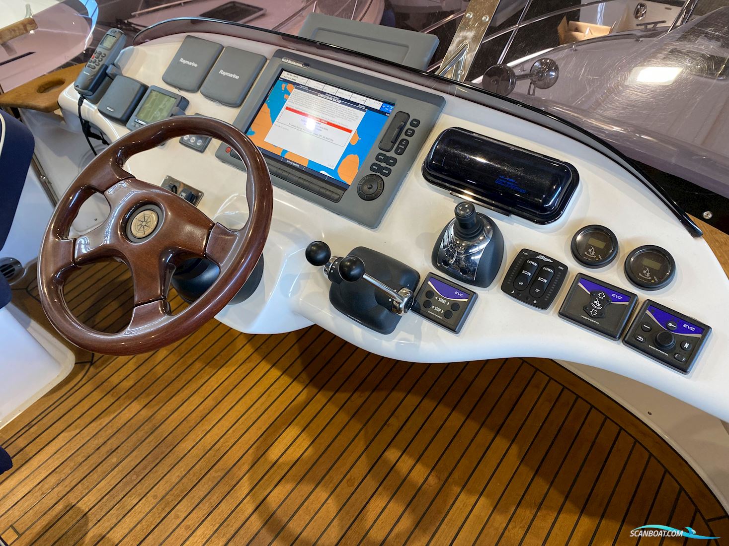 Nord West 370 Flybridge