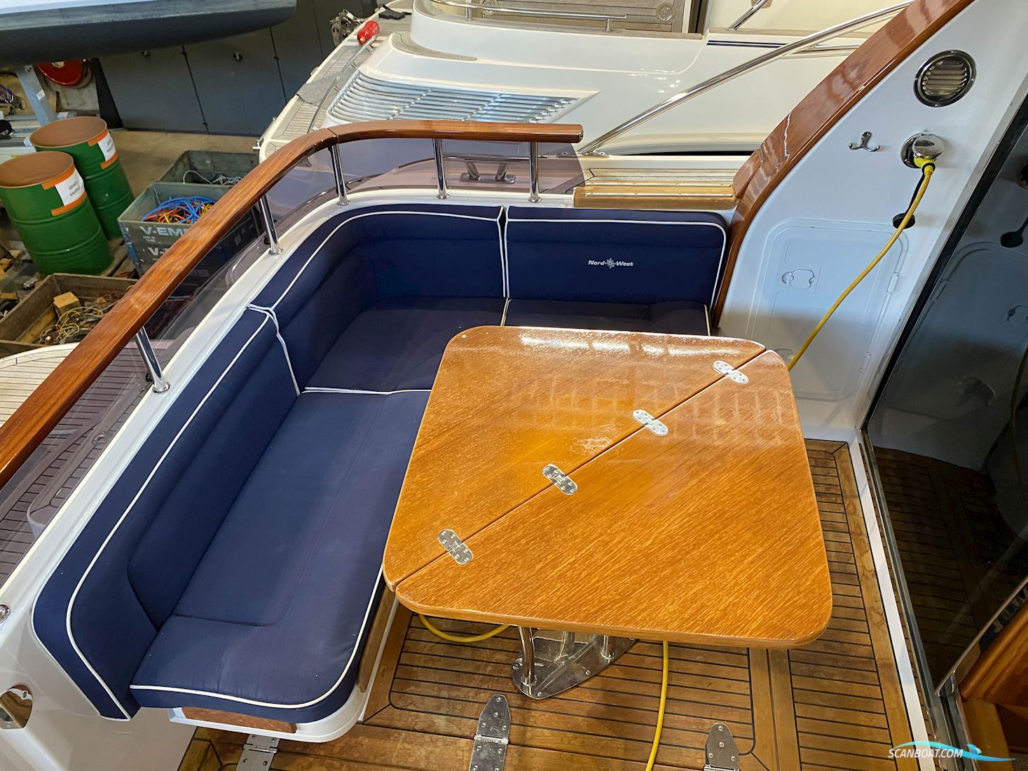 Nord West 370 Flybridge