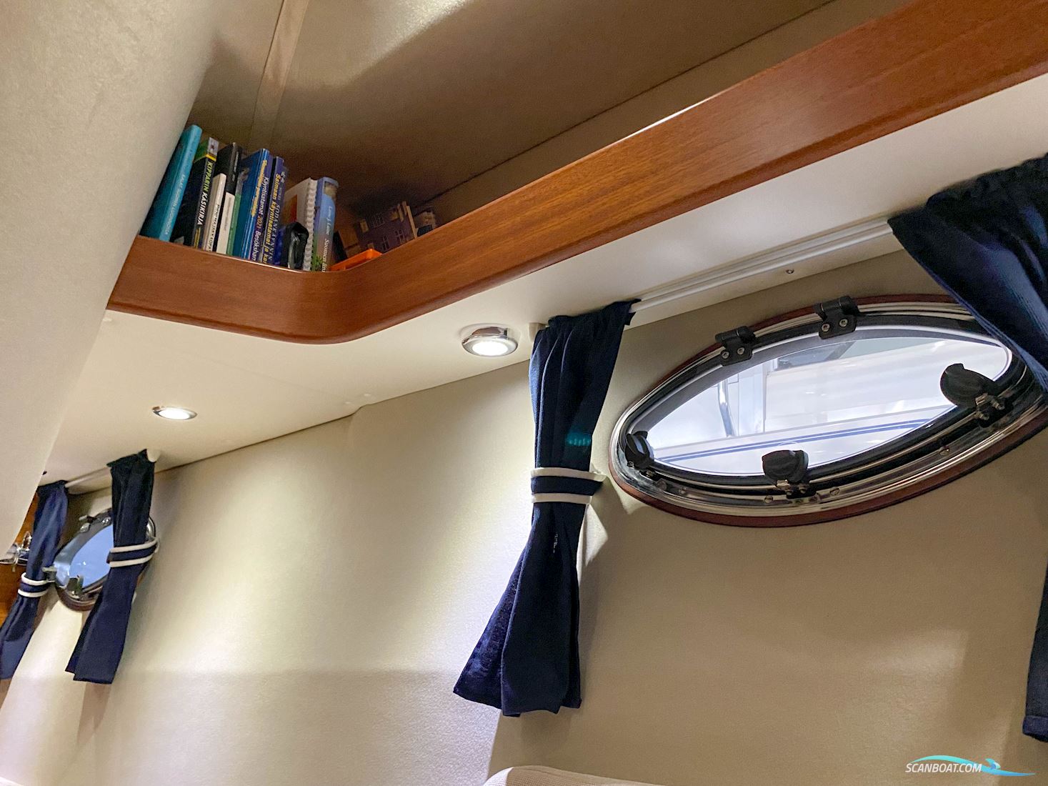 Nord West 370 Flybridge