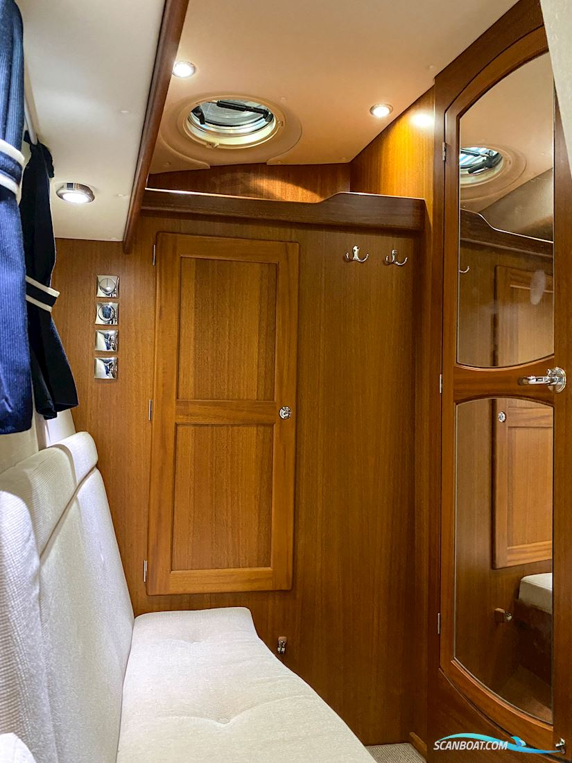 Nord West 370 Flybridge