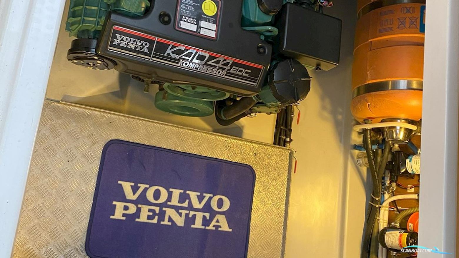 NORD WEST 390 FLYBRIDGE