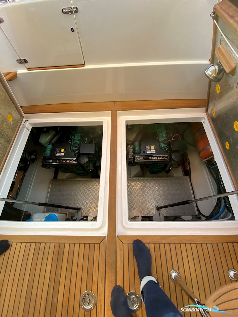 Nord West 390 Flybridge