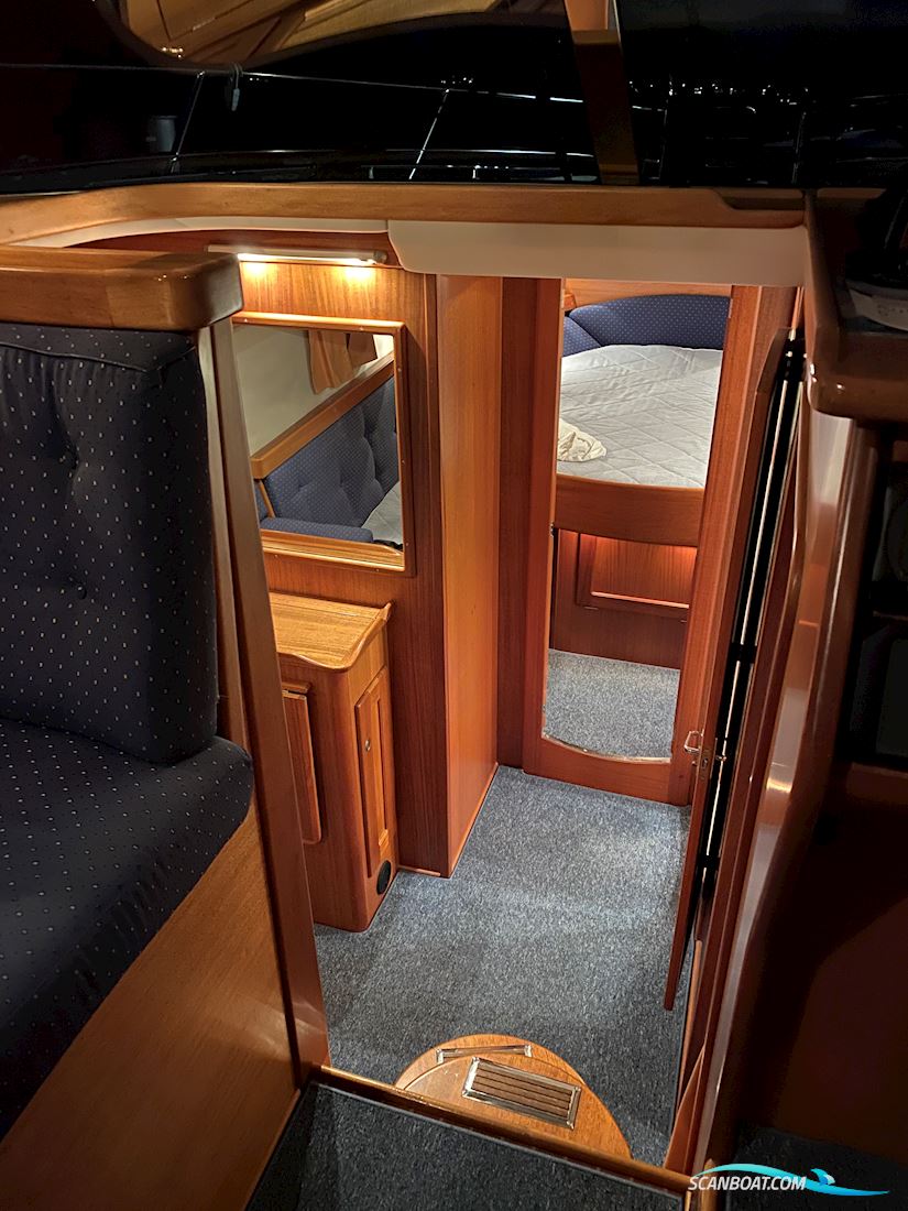 Nord West 390 Flybridge