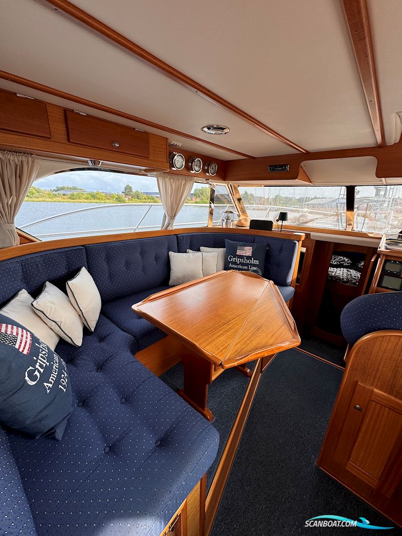 Nord West 390 Flybridge