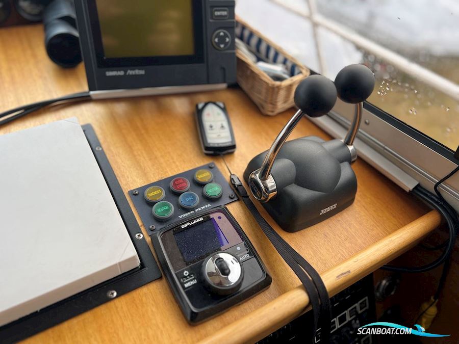 Nord West 410 Flybridge