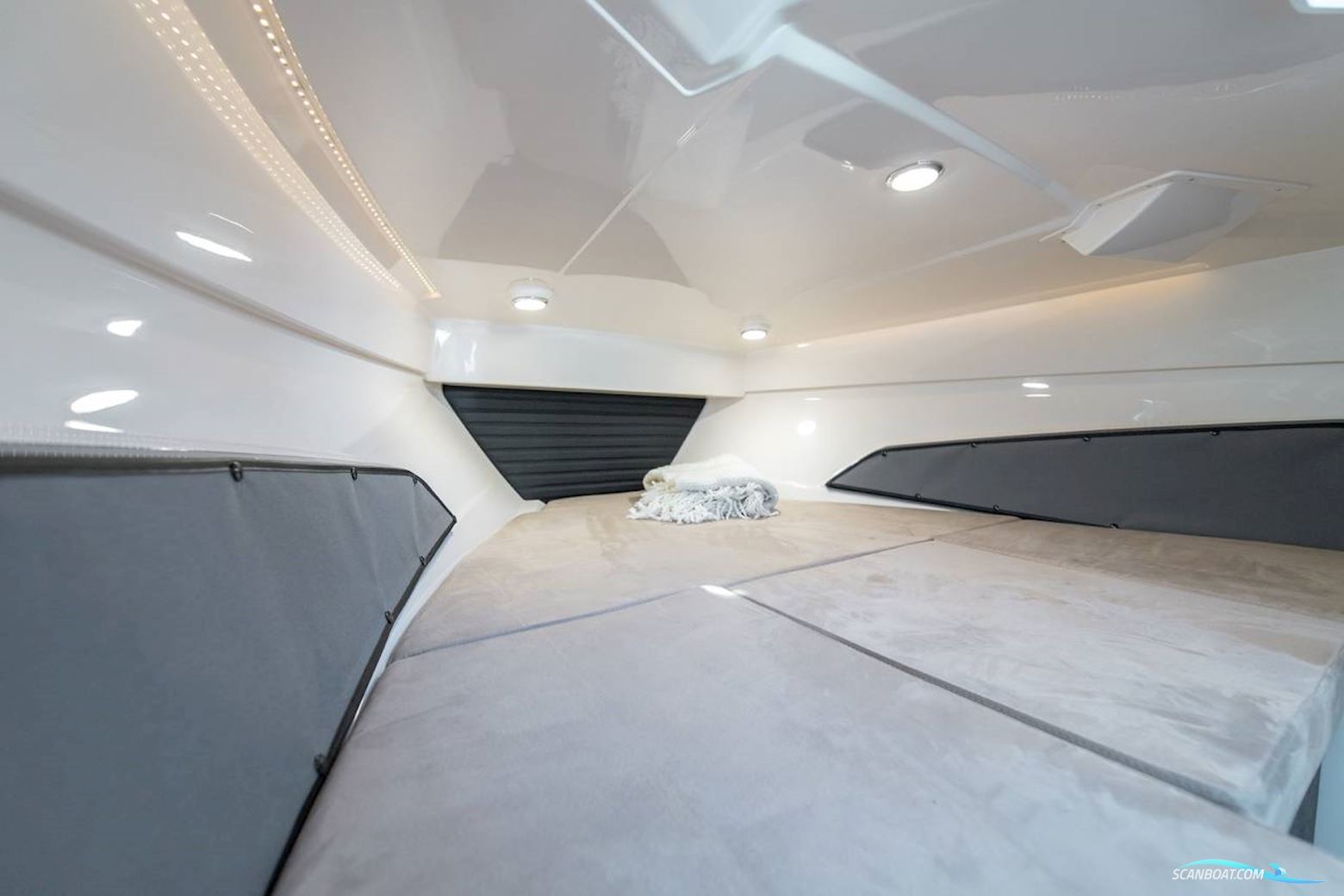 Nordkapp Noblesse 660 m/175 HK Yamaha og Udstyr