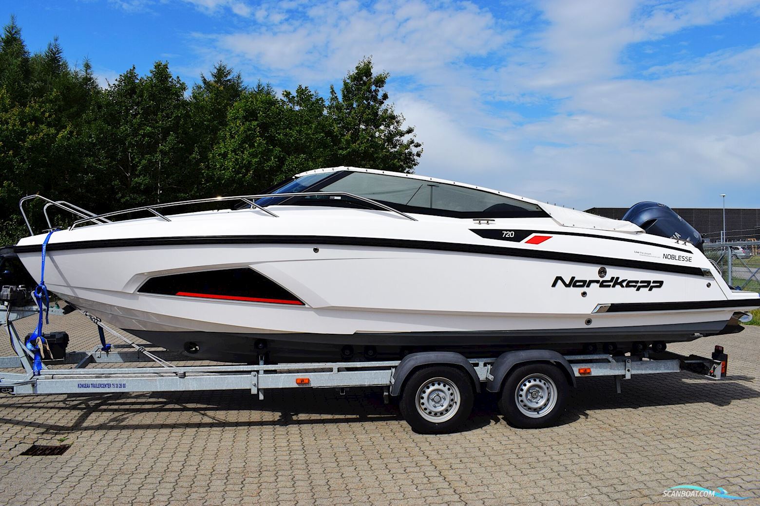 Nordkapp Noblesse 720 m/Yamaha F300 –