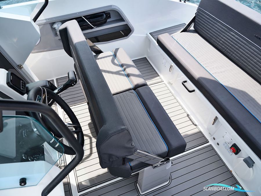 Northmaster 645 T-Top