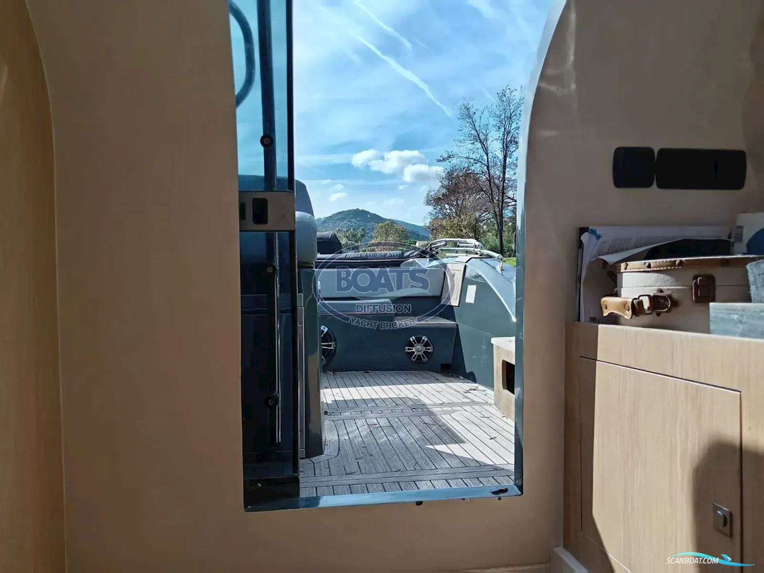 Nuova Jolly  35 Sport Cabin