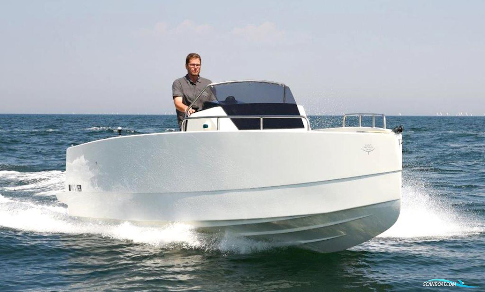 Nuva Yachts M6 Cabin -Verkauft- Motorbåd 2019, med Yamaha 130 Aet-X motor, Tyskland