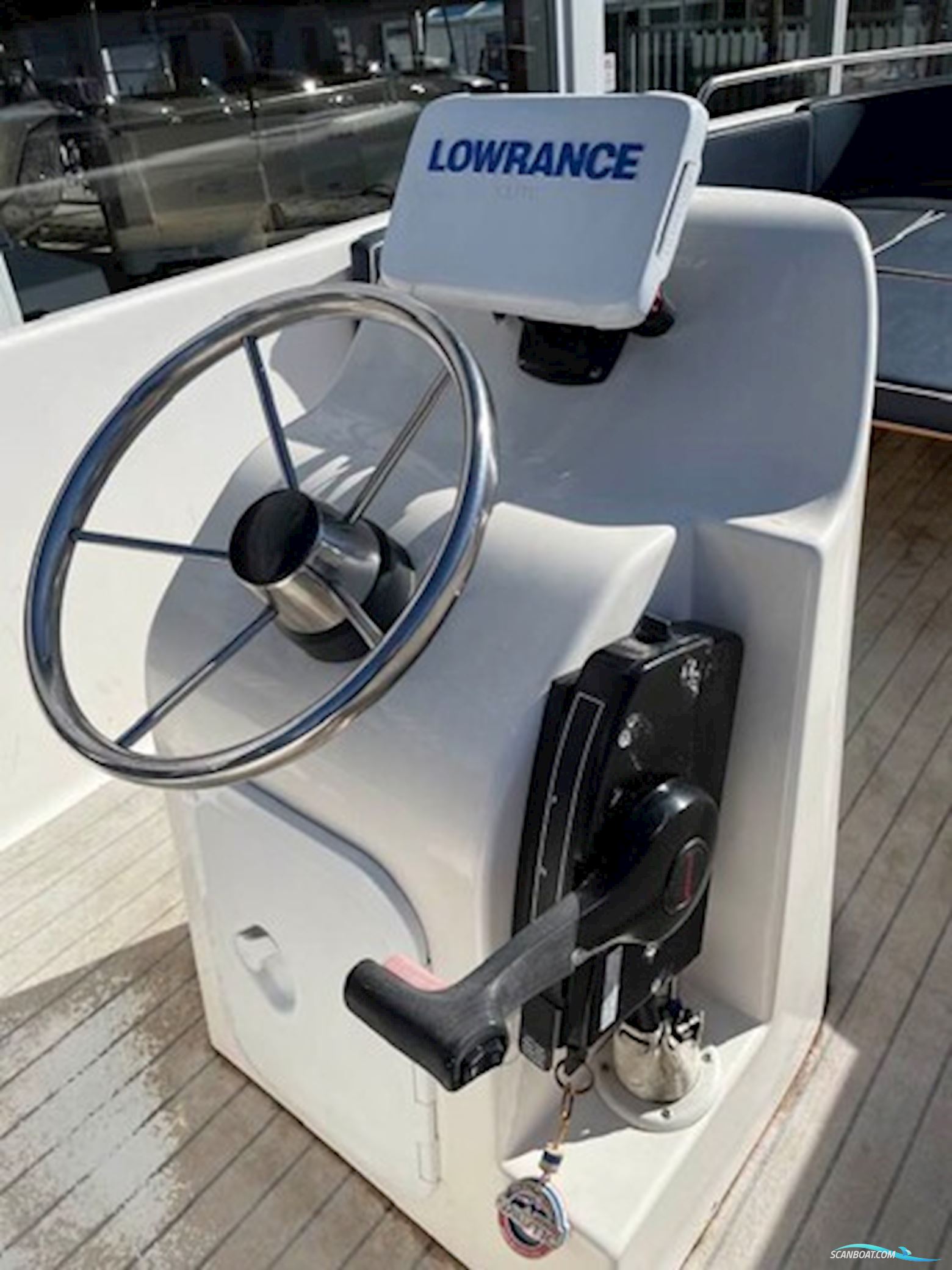 Nydam 500 Classic med 40 hk Mercury-EFI 4 takt og Brenderup trailer - Anvisningssalg