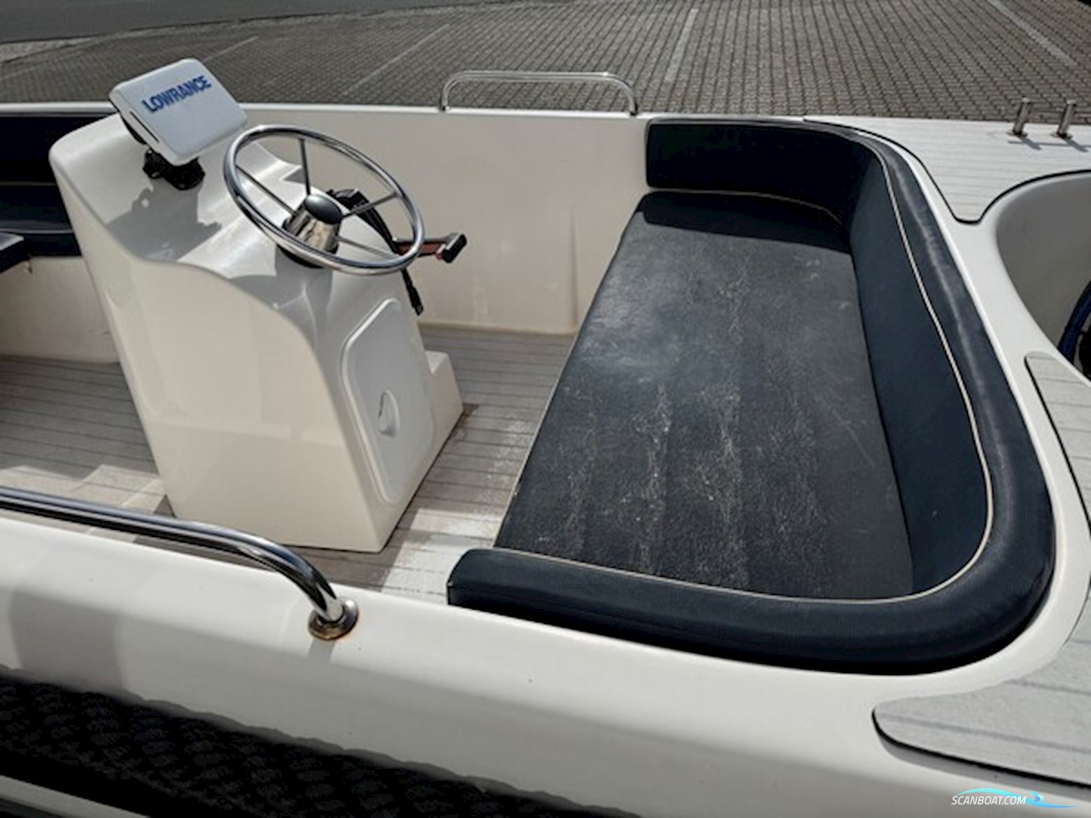 Nydam 500 Classic Med 40 hk Mercury-Efi 4 Takt og Brenderup Trailer - Anvisningssalg