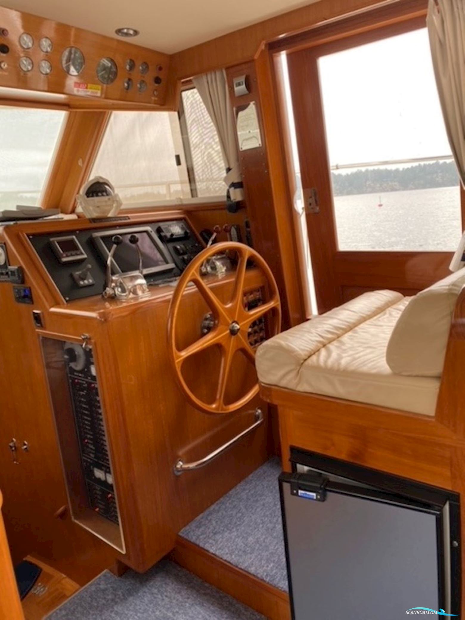 Ocean Alexander 423 Classico