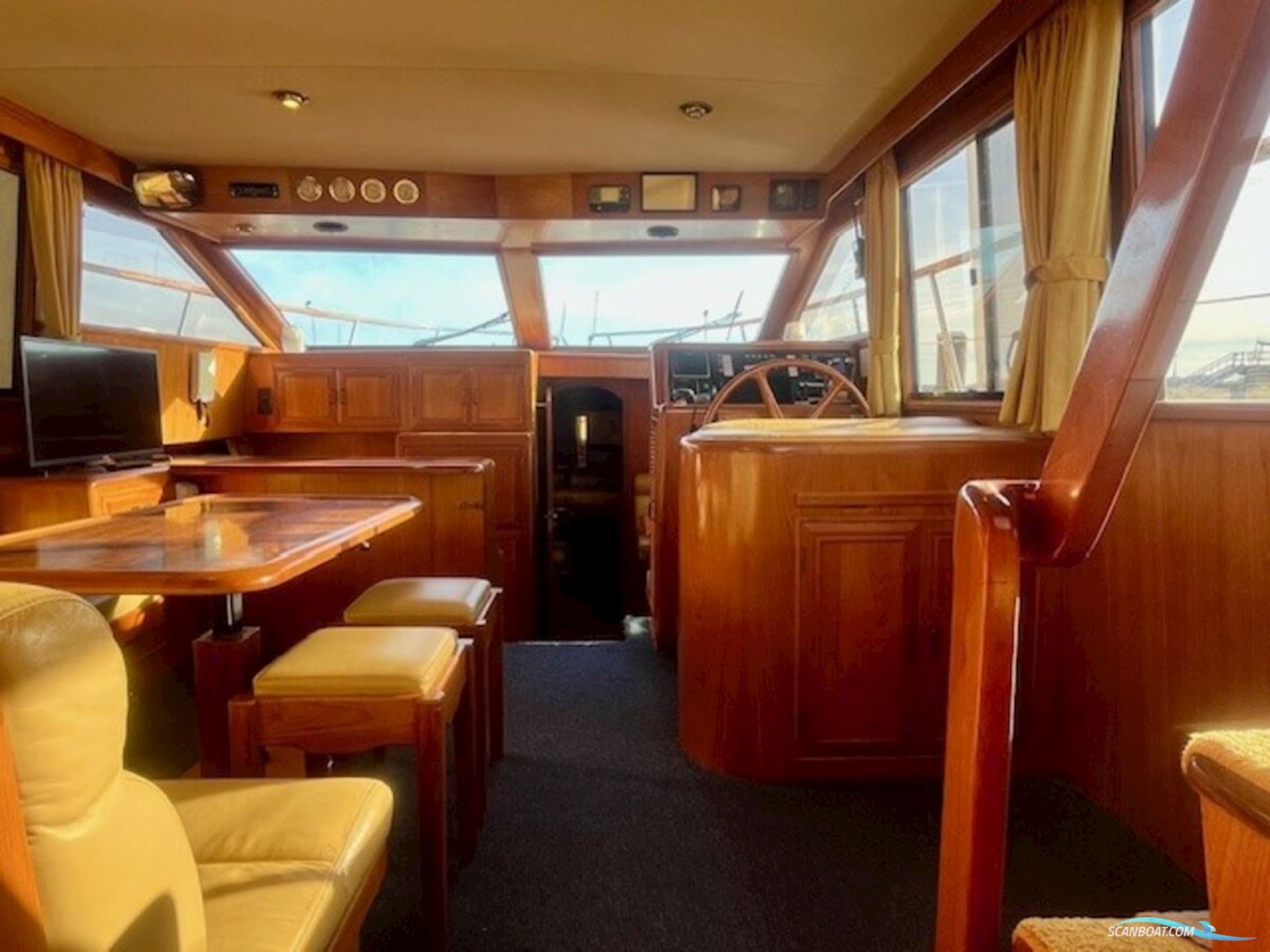 Ocean Alexander 46