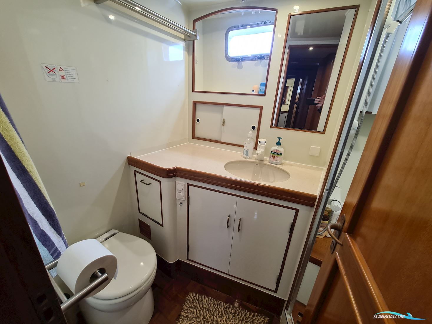 Ocean Alexander 548