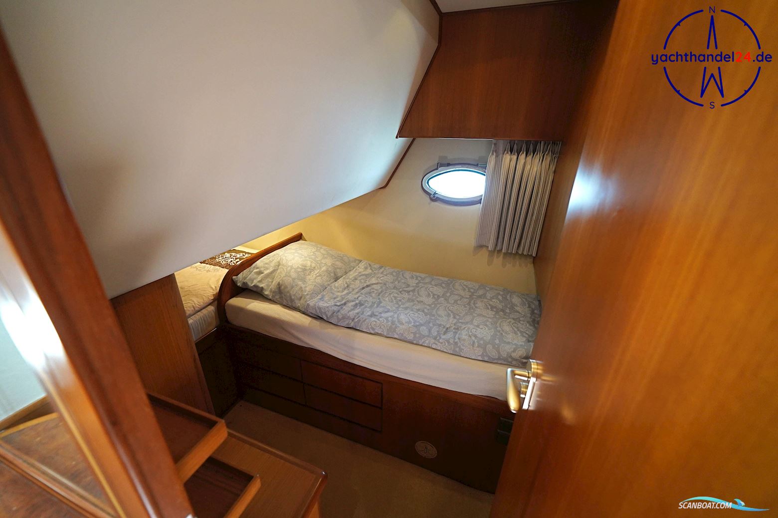 Ocean Alexander Altus 42