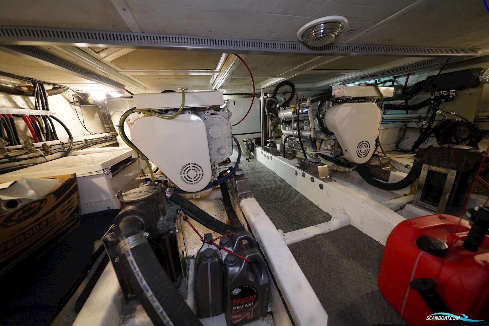 Ocean Alexander Altus 42