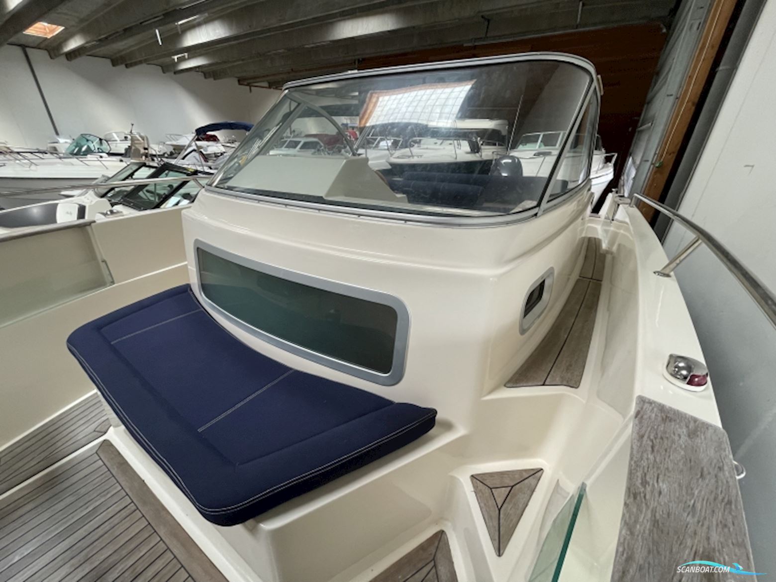 Oceanmaster 720 WA Styrepultsbåd m. kabine