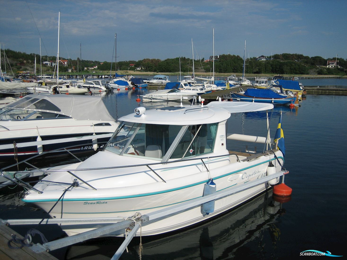 Ocqueteau 645 Motorbåd 2001, med Volvo Penta TAMD motor, Sverige