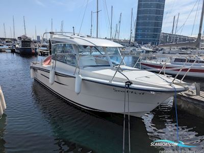 Ocqueteau 725 Timonier -Outboard Motorbåd 2014, med Suzuki  DF150 Lean Burn motor, England