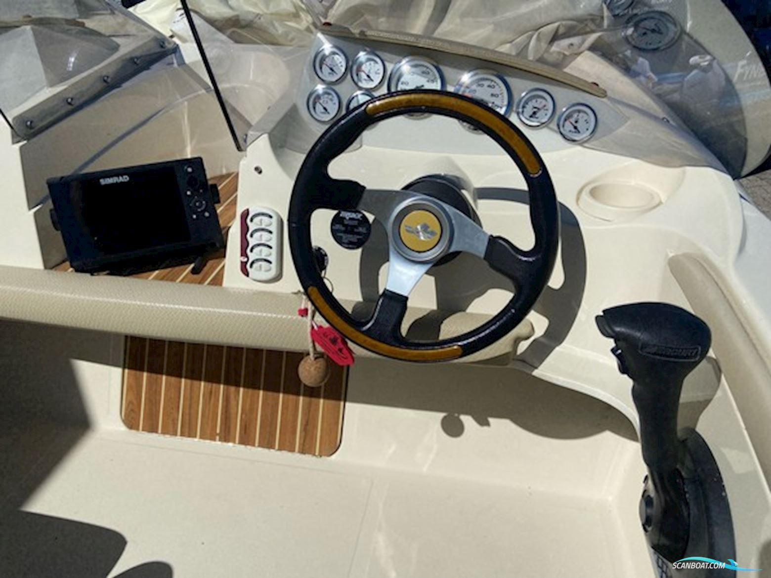 Ørnvik 520 Passport, 3.0 MerCruiser 135 HK. MED KUN 173 TIMER!!!