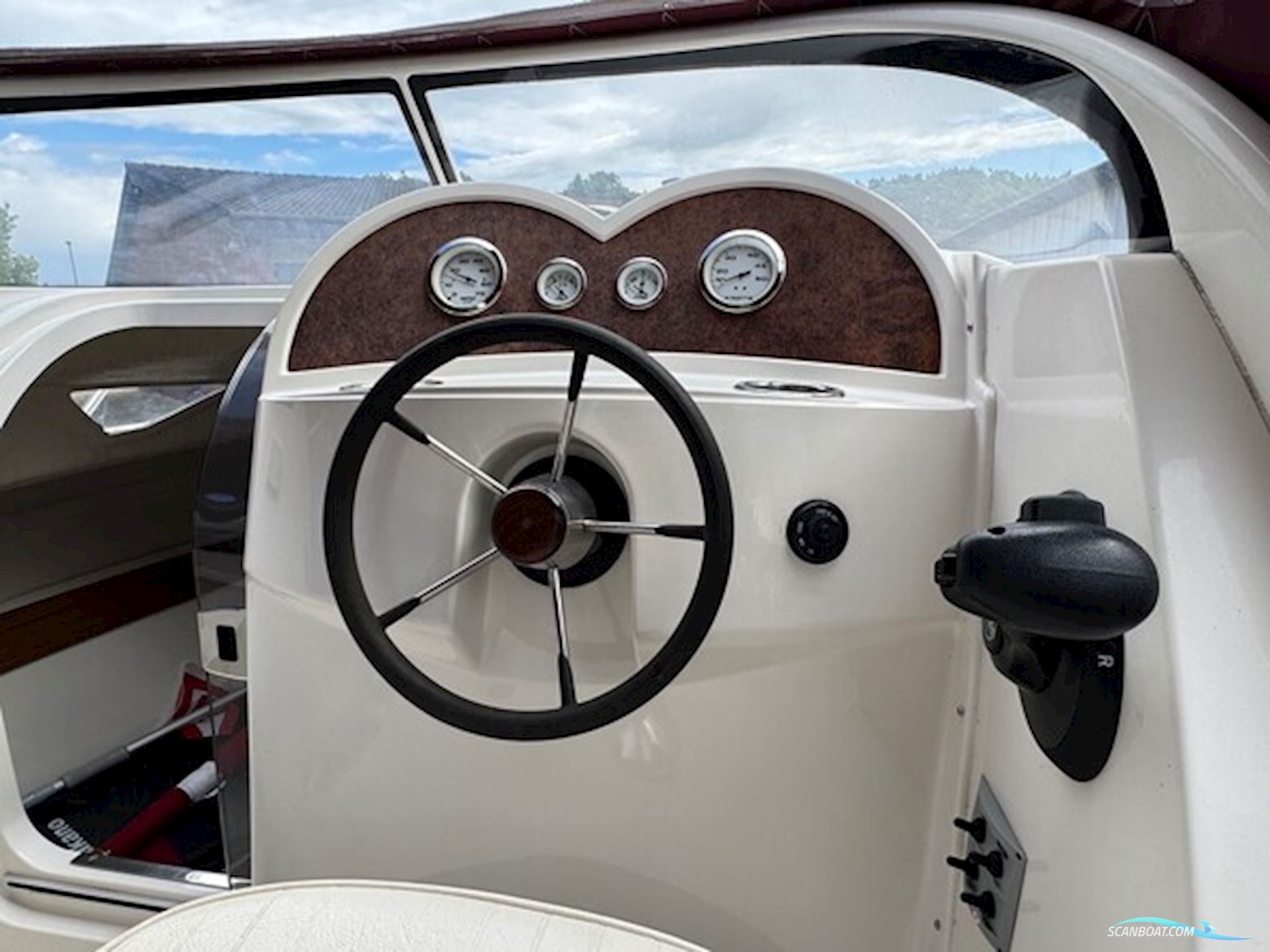 Ørnvik 540 Cruiser Med F75 Mercury 1,6L 16V 4 Takt og 1500 kg Brenderup Trailer