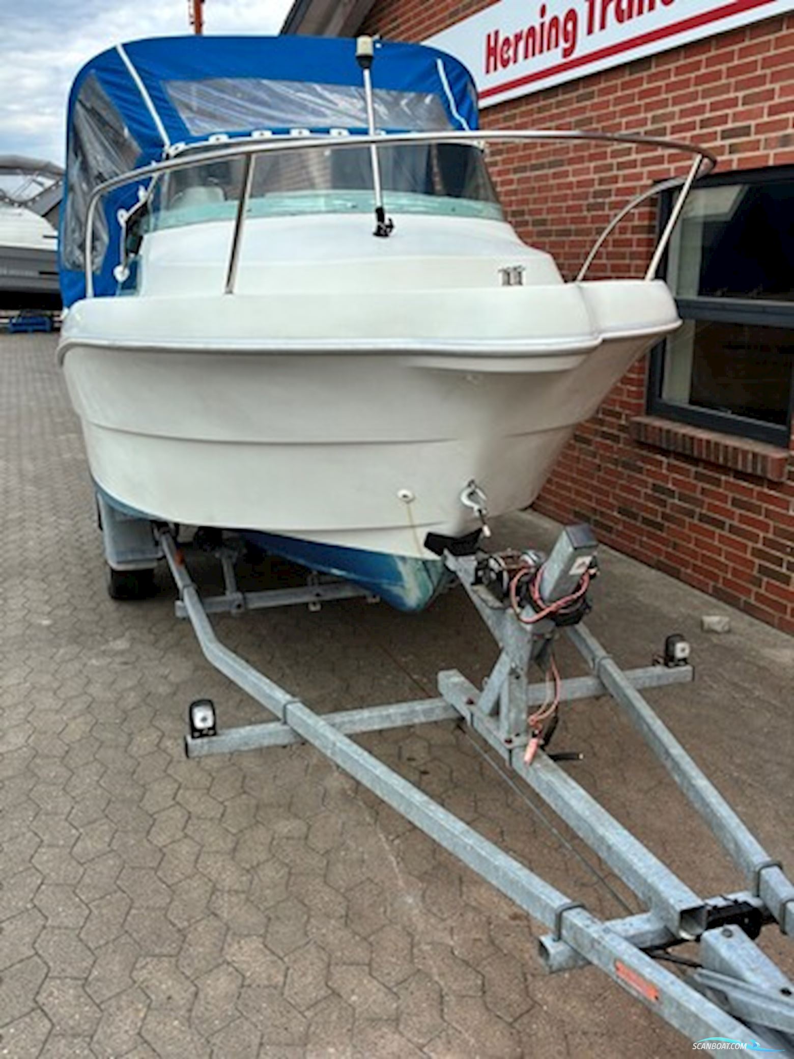 Ørnvik Fisher 435 Cabin m/Mariner F40 hk Efi 4-Takt og Brenderup Trailer - Solgt !