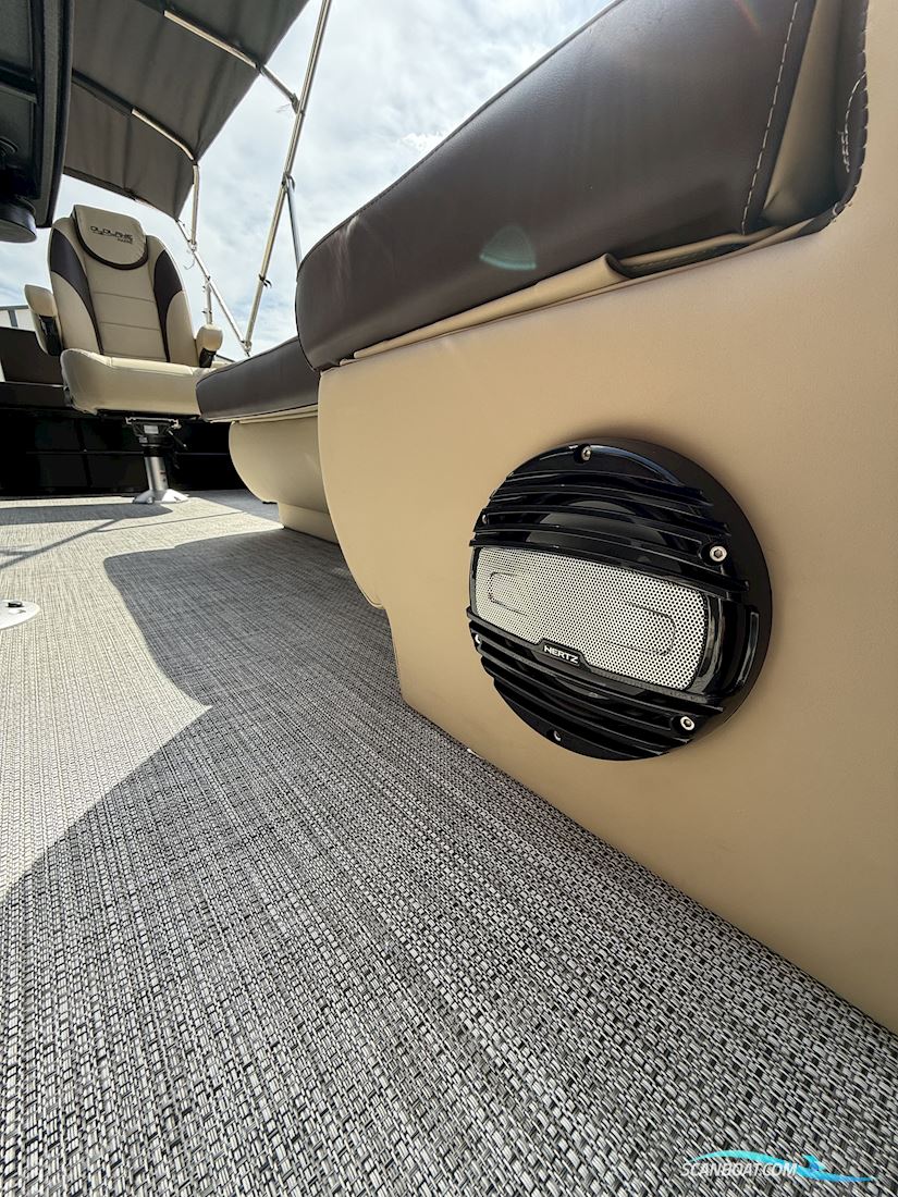 Old Lake Marine P19 Pontoon Pontonboot