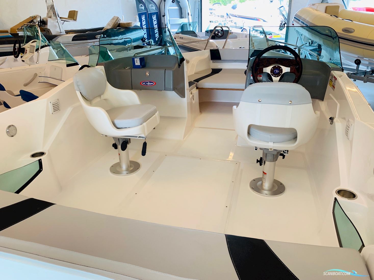 Olympic 520 Bowrider