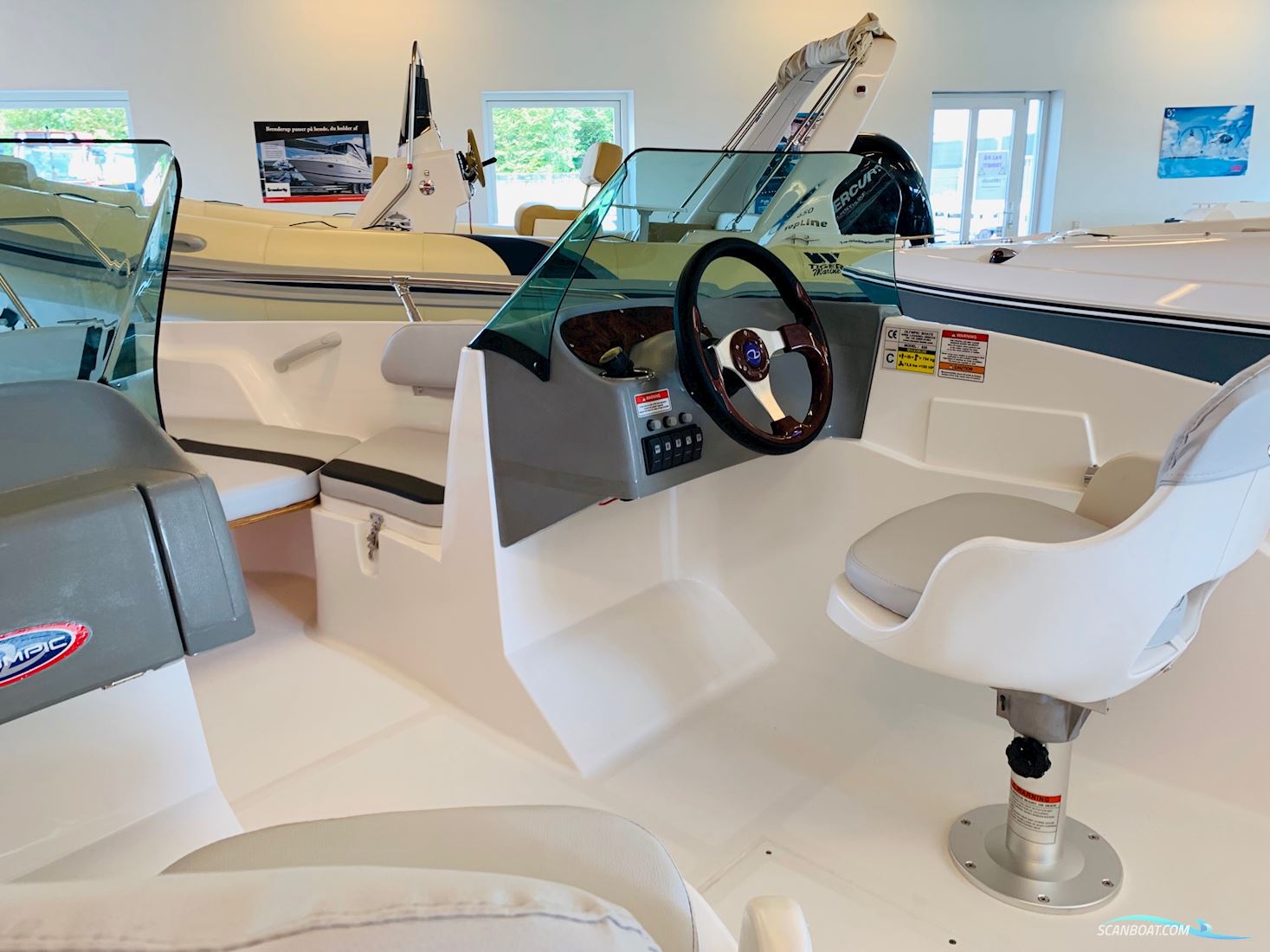 Olympic 520 Bowrider