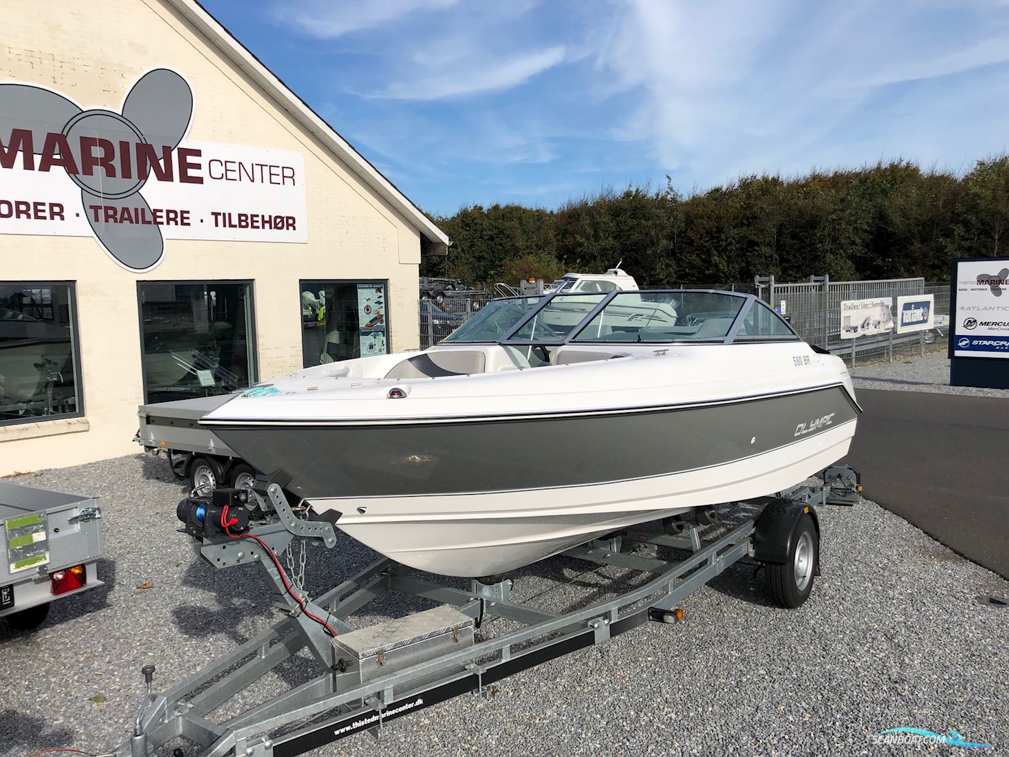 Olympic 580 Bowrider Med Mercury 115 hk CT