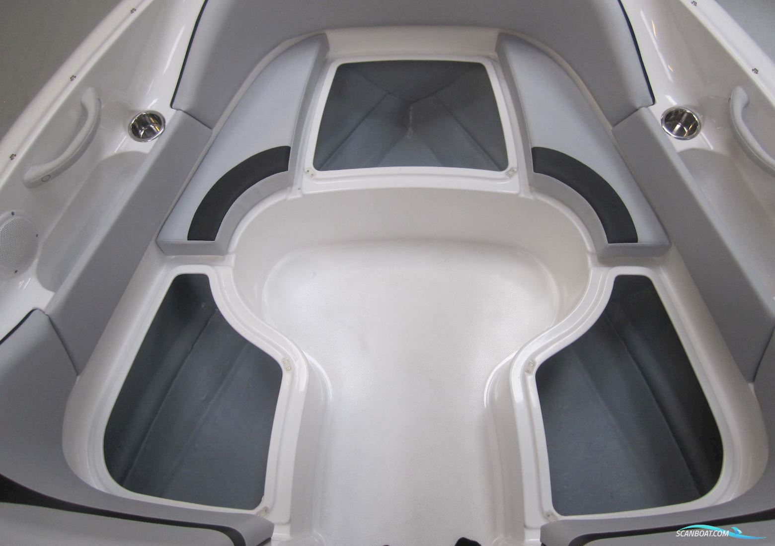 Olympic 580 Bowrider Med Mercury 115 hk CT