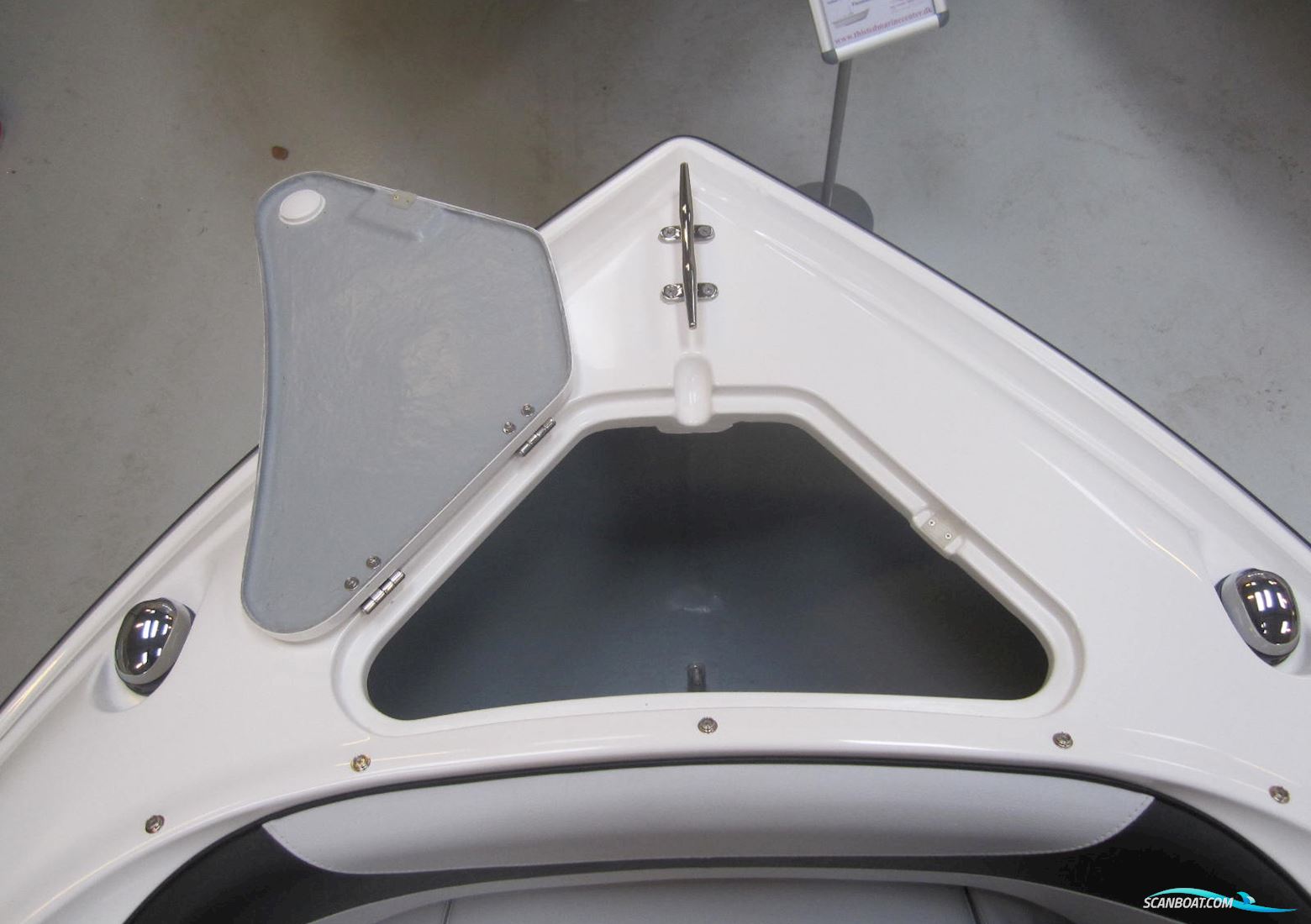 Olympic 580 Bowrider Med Mercury 115 hk CT