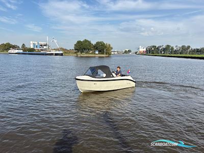 Oud Huijzer 505 Motorbåd 2024, med Suzuki motor, Holland