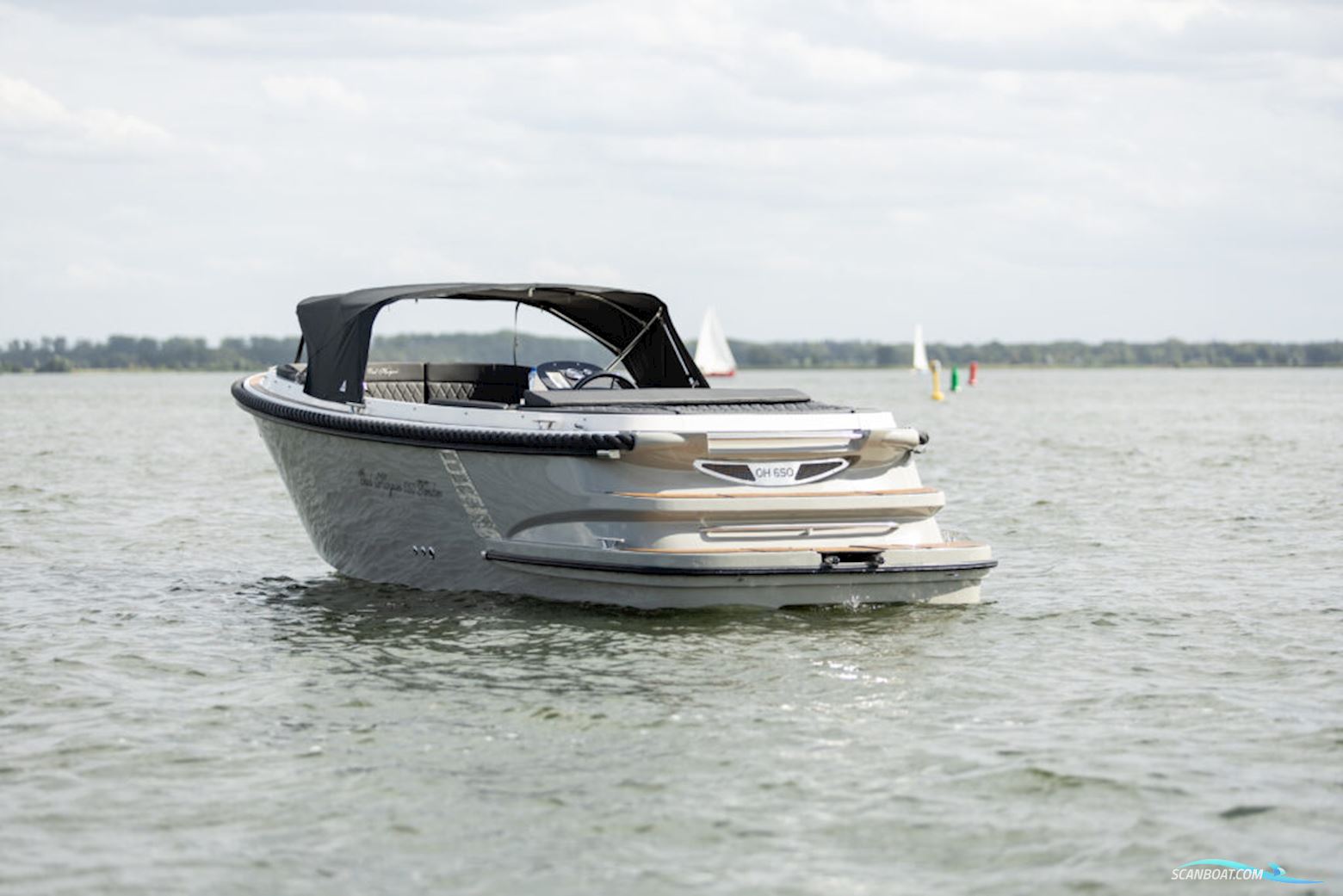 Oud Huijzer 650 Tender
